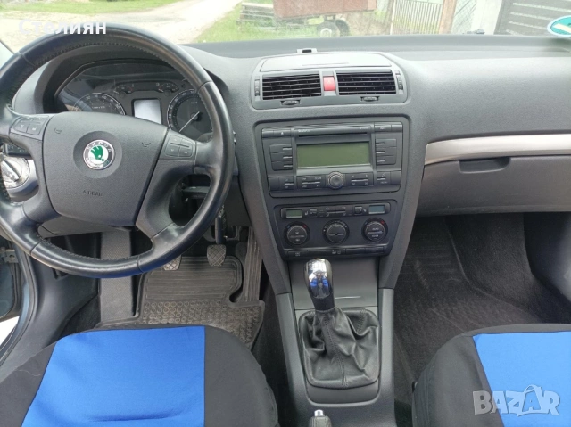 Здравейте, продавам Skoda Octavia, снимка 8 - Автомобили и джипове - 54074294
