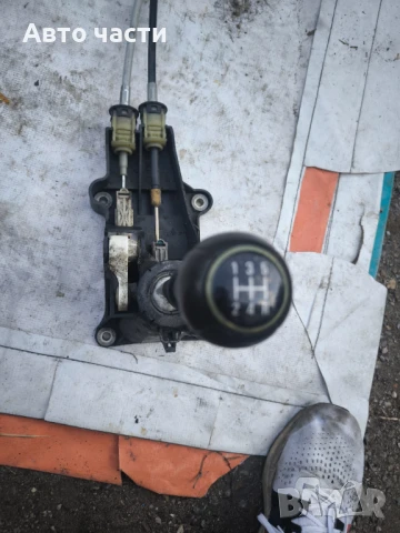 Скоростен лост Opel Meriva A 1.7 CDTI 100 конски сили 55353676, снимка 2 - Части - 50958035