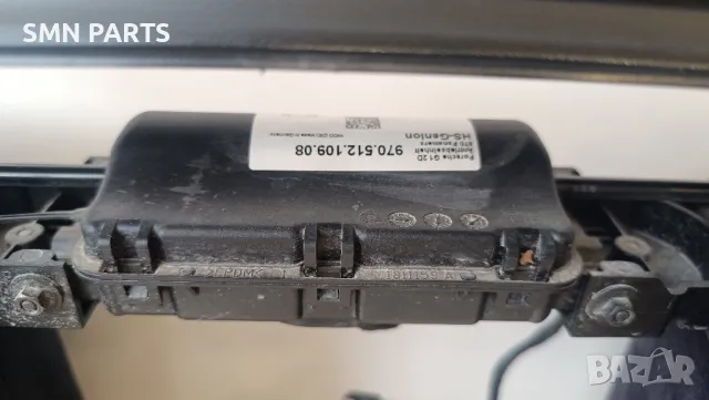 Продавам заден прибиращ се спойлер за Porsche Panamera от въглеродни влакна (карбон), снимка 12 - Части - 49120912