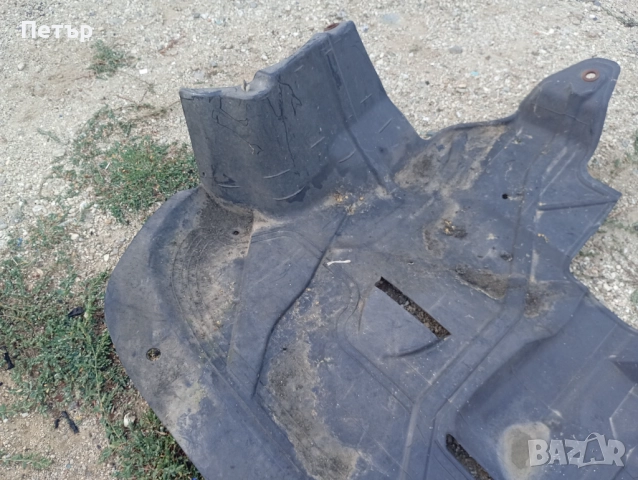 Кора под двигателя Фиат добло 2001-2010г, снимка 3 - Части - 51826777