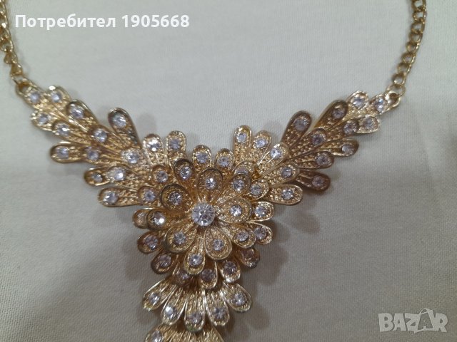 Луксозно дамско колие, снимка 3 - Колиета, медальони, синджири - 39263517