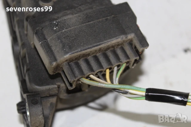 Педал газ потенциометър Мазда 3 2008 2.3i 158hp Mazda 3 седан  4M51-9F836-AH, снимка 4 - Части - 51255550