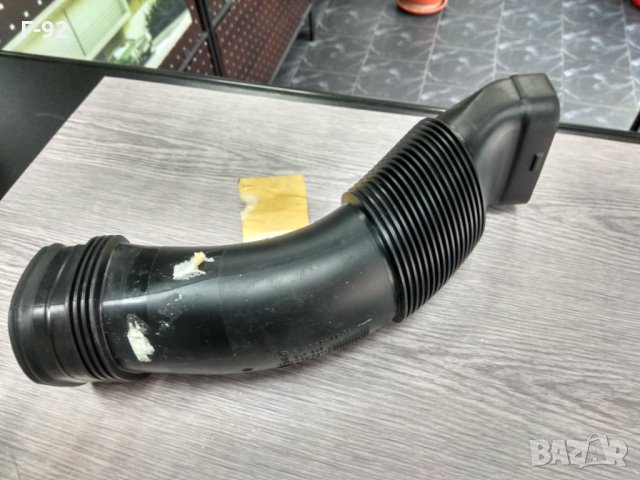 A2105282204**NEU**MERCEDES BENZ *W210 Всмукателен въздушен маркуч*, снимка 3 - Части - 32133571