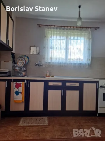 Двуетажна къща с овощна градина, снимка 7 - Къщи - 56341526