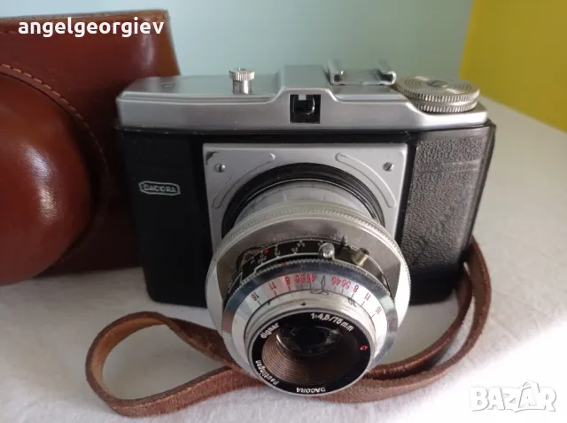 Фотоапарат Dacora Digna

. 1950 г., снимка 2 - Антикварни и старинни предмети - 49245129