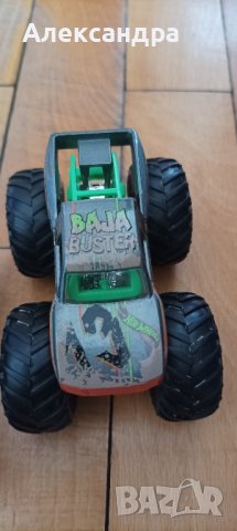 монстери , снимка 3 - Коли, камиони, мотори, писти - 44415537