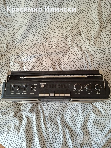 Радиа, снимка 2 - Радиокасетофони, транзистори - 54238751