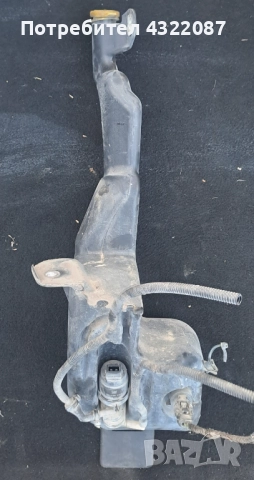 Казанче течност чистачки с помпичка Опел Астра Opel Astra H 1.9 CDTI 150 к.с 2004-2010г.