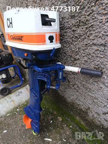 Извънбордов двигател за лодка CRESCENT 10 коня внос от Германия, снимка 3 - Воден транспорт - 53982118