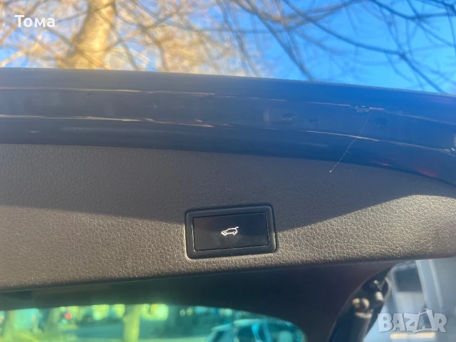 VW Touareg 3.0 TDI , снимка 9 - Автомобили и джипове - 50446453