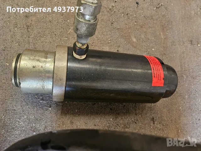Професионална хидравлична помпа Klann KL-0040-2500 (Gedore) с манометър, снимка 3 - Ремонт на ходова част - 56045744