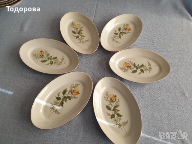 Комплект елипсовдни чинии-Дянко Стефанов.