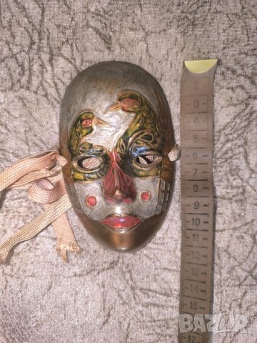 Стара метална маска., снимка 2 - Колекции - 50504449