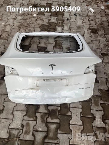 Заден капак за Тесла Y с забележки, снимка 3 - Части - 52703261