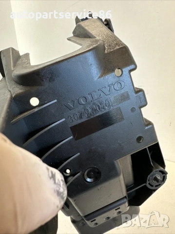 Кутия за предпазители за Volvo XC90 2.4D 185HP D5 (2007) 30797010, снимка 2 - Части - 54112651