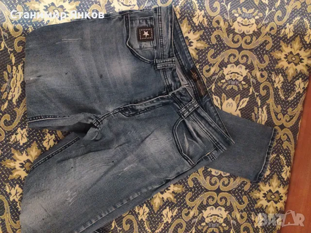 Ефектни мъжки дънки 