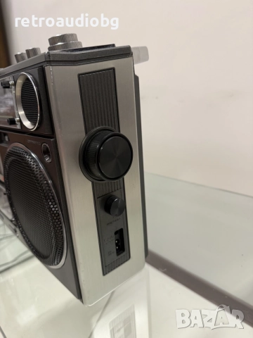 🔈Рядък колекционерски радиокасетофон Sanyo M 9994 - Boombox🔈, снимка 8 - Радиокасетофони, транзистори - 56018078