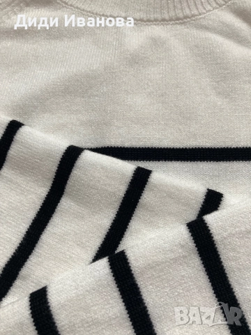 Дамско пуловерче, снимка 4 - Блузи с дълъг ръкав и пуловери - 52985871