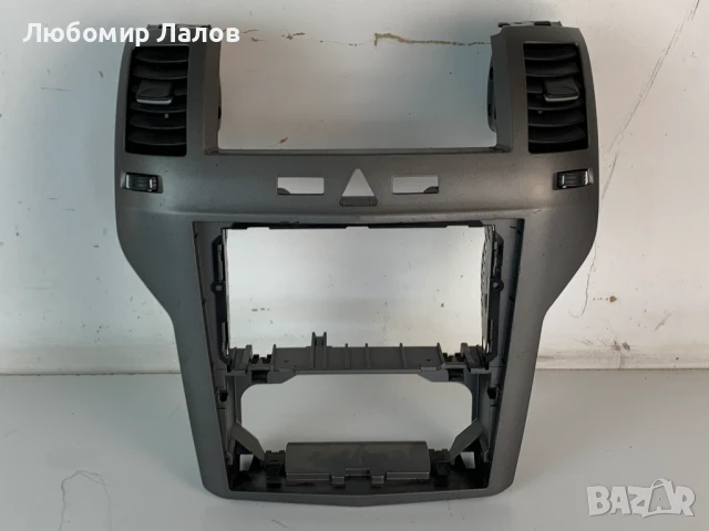 Централен панел рамка радио Opel Zafira B 07г. 13162556
