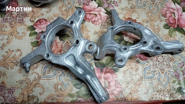 Шенкел ляв и десен предни Suzuki Grand Vitara 1.9 129, снимка 2 - Части - 54182503