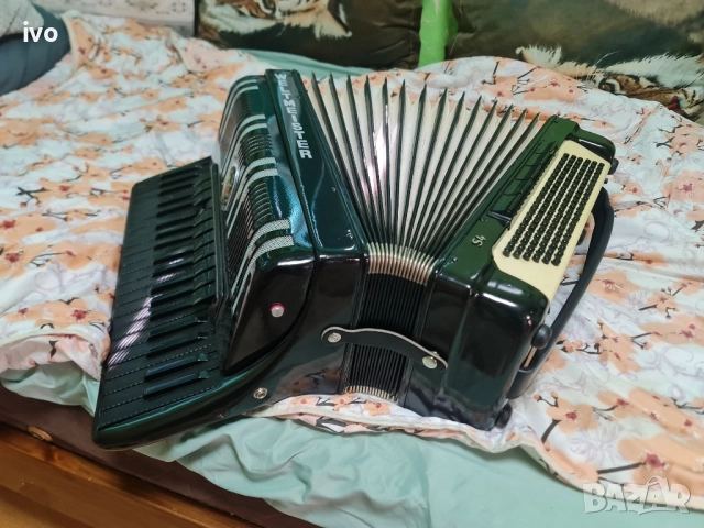 продавам спешно акордеон S4 перфектен, снимка 3 - Акордеони - 51664041