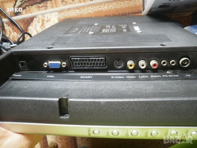 телевизор LCD TV 15 инча- за кола- от Англия, снимка 2 - Телевизори - 51664191