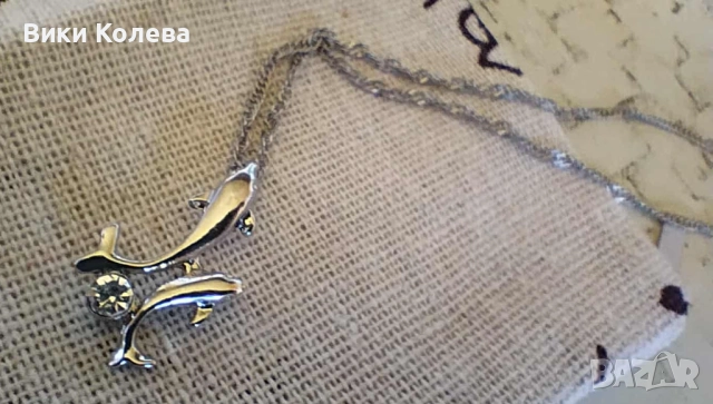 Колие с два делфина и кристал, снимка 5 - Колиета, медальони, синджири - 51873208