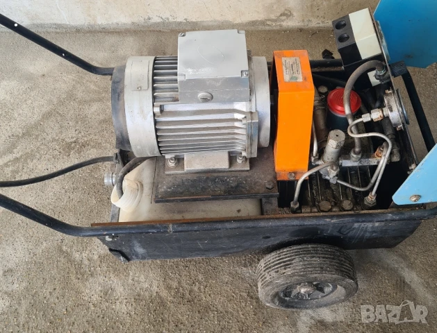 Водоструйка професионална трифазна KEW 1500 във много добро състояние 180 бара, снимка 7 - Парочистачки и Водоструйки - 50598499