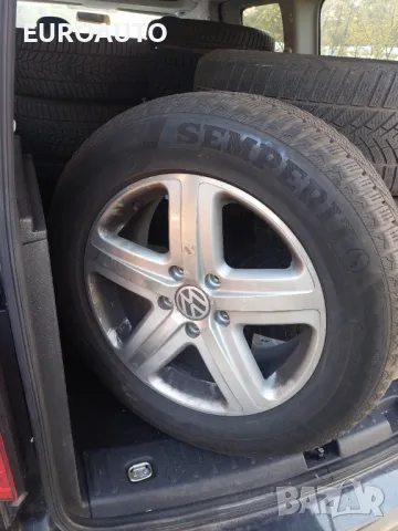4 броя оригинални лети джанти със зимни гуми 18" Volkswagen, снимка 2 - Гуми и джанти - 47925905