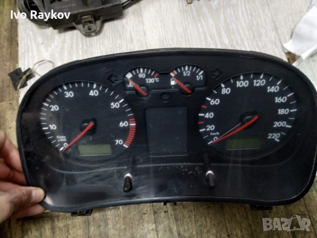 Табло Километраж за VW Golf 4 , 1J0919860, снимка 2 - Части - 52044160
