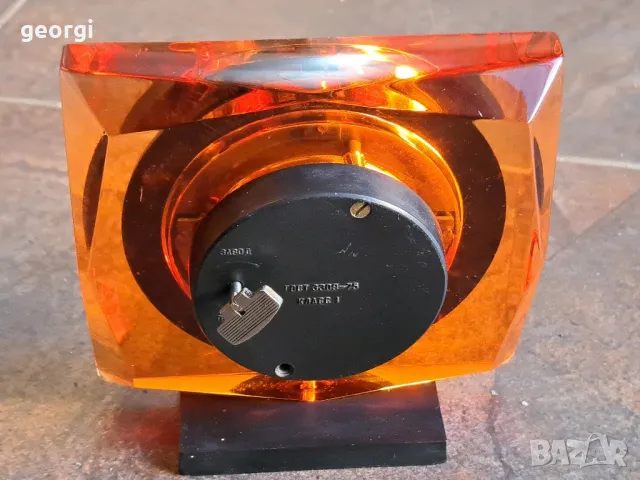 съветски механичен часовник Молния , снимка 6 - Антикварни и старинни предмети - 50090352