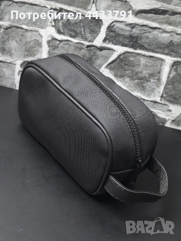 Armani Exchange чанта тип несесер , снимка 5 - Чанти - 52826198