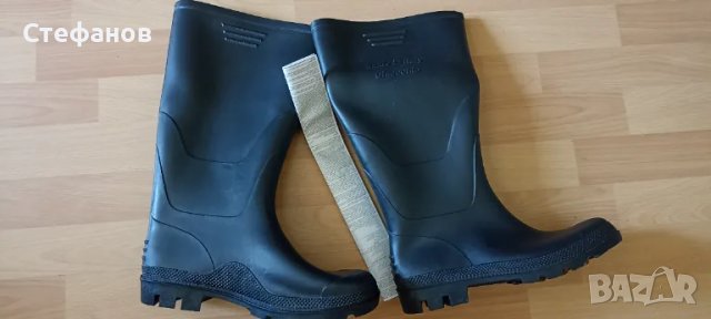 Немски дамски гумени ботуши,високи,черни, чисто нови