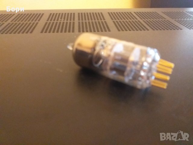 SIEMENS E280F златни крачета Нова лампа, снимка 5 - Други - 29389393