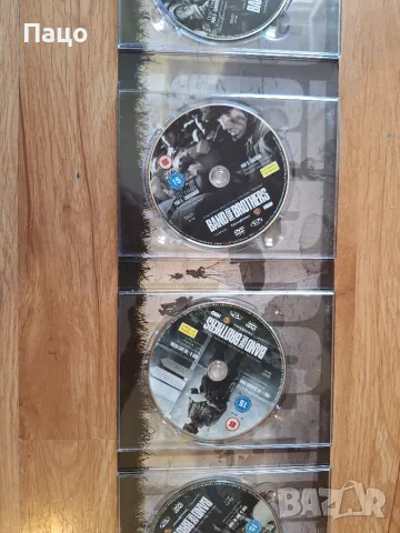 Band of Brothers - the Complete Series Commemorative Gift Set DVD филм бокс сет, снимка 8 - DVD филми - 55771015