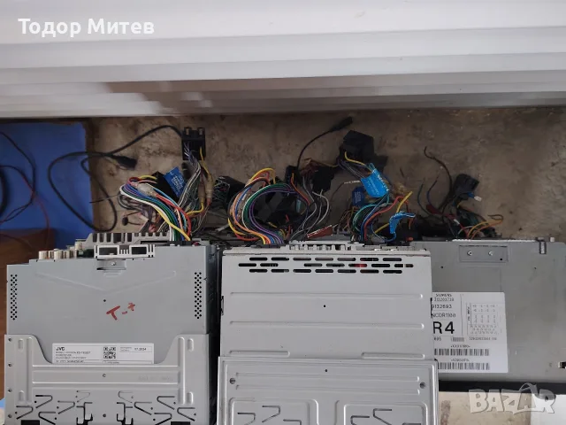 Автомобилни радиа , снимка 11 - Радиокасетофони, транзистори - 54129967