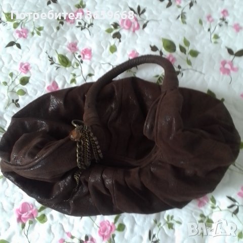 Дамска чанта, снимка 4 - Чанти - 40233699