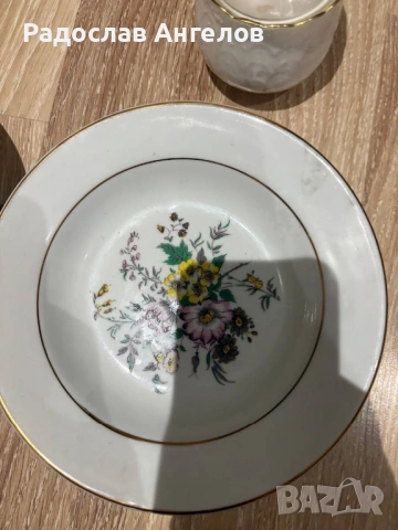 Керамични чиний и порцеланова захарница със златни нишки, снимка 3 - Други ценни предмети - 54001859