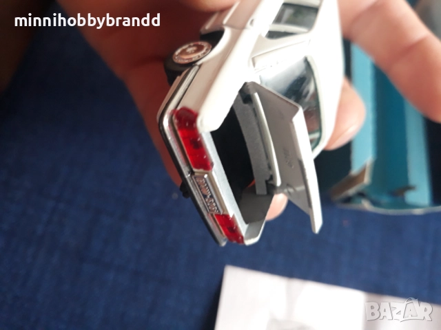 BMW  528 I 1.43 Serie Limitata La mini miniera, снимка 16 - Колекции - 51867814