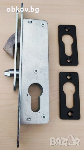 Брава за плъзгащи врати с шип