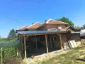 Изграждане на навеси ремонт на покриви и всякакви ремотни дейности, снимка 3