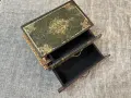 Кутия за бижута с форма на старинни книги, снимка 4