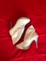 Обувки , снимка 1 - Дамски ежедневни обувки - 36585471