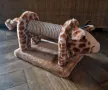 Драскалка за котка във формата на жираф, снимка 1