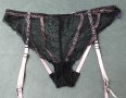 L черни дантелени бразилиани с изрязана задна част и жартиери, снимка 4