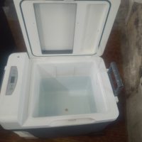 хладилна чанта с водно охлаждане за  къмпинг палатка кемпер каравана, снимка 3 - Хладилници - 44762841
