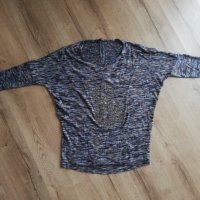 Блуза L/XL, снимка 1 - Блузи с дълъг ръкав и пуловери - 31072961