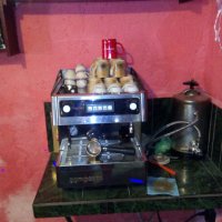 кафе машина, снимка 1 - Обзавеждане за заведение - 37274188