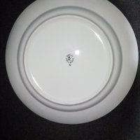 Комплект стари порцеланови чинии - 6 бр. , снимка 4 - Чинии - 42195733