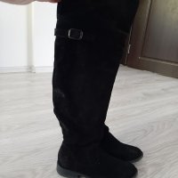 Дамски чизми Tamaris,естествен велур, снимка 1 - Дамски ботуши - 38238989